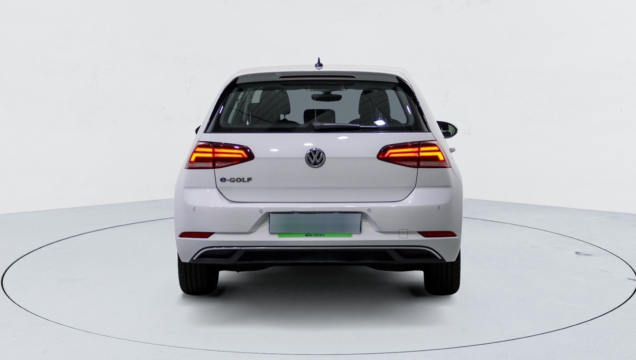 Volkswagen Golf 7 — photo 4