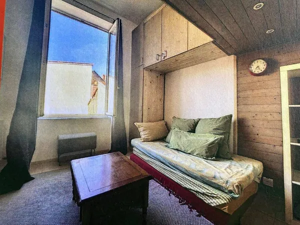 Studio 1 pièce 17 m²