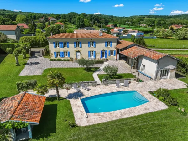 Vallée du Rhône, 277 m², 5 ch, piscine