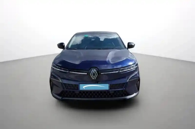 Renault Megane e-tech 220 ch autonomie confort gsr2 — photo 8