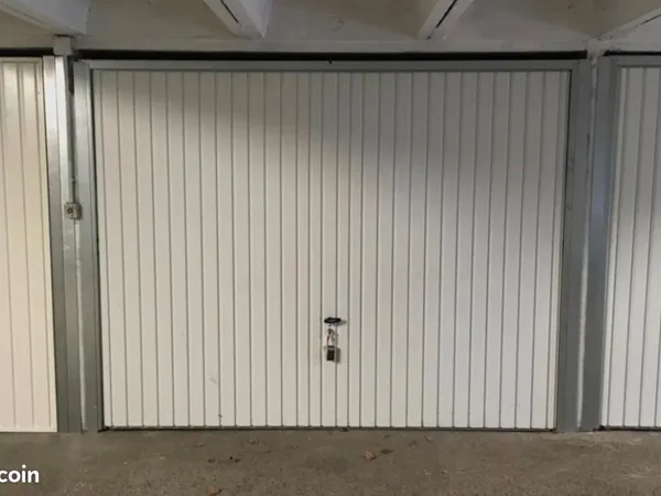 Garage fermé