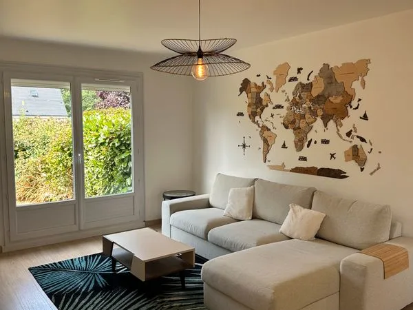 Maison familiale meublée 110 m² avec jardin- 4 chambres - Terrain 500 m²