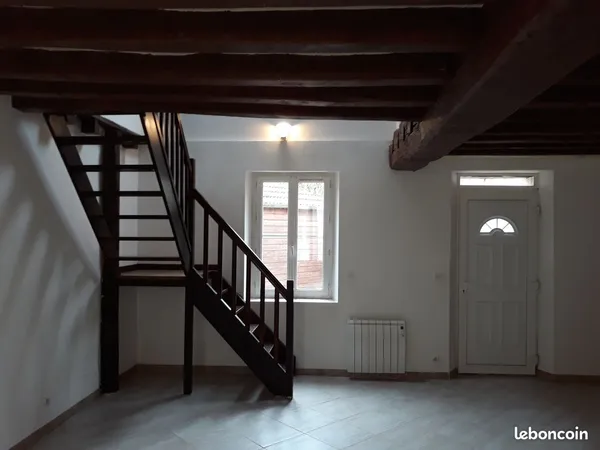 Loue maison à Varennes changy