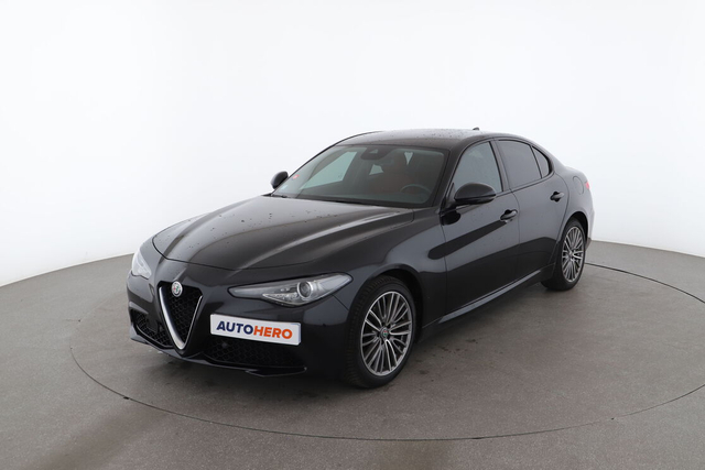 Alfa Romeo Giulia 2.2 Super AT8
