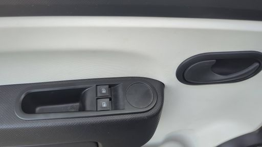 Renault Twingo 1.0 SCe 70 - Zen – 2017 – 94028 km – Essence – Boîte Manuelle — photo 15