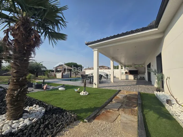 Maison 5 pièces 152 m²
