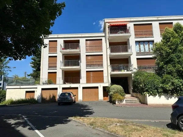 APPARTEMENT 5 PIECES BURES SUR YVETTE