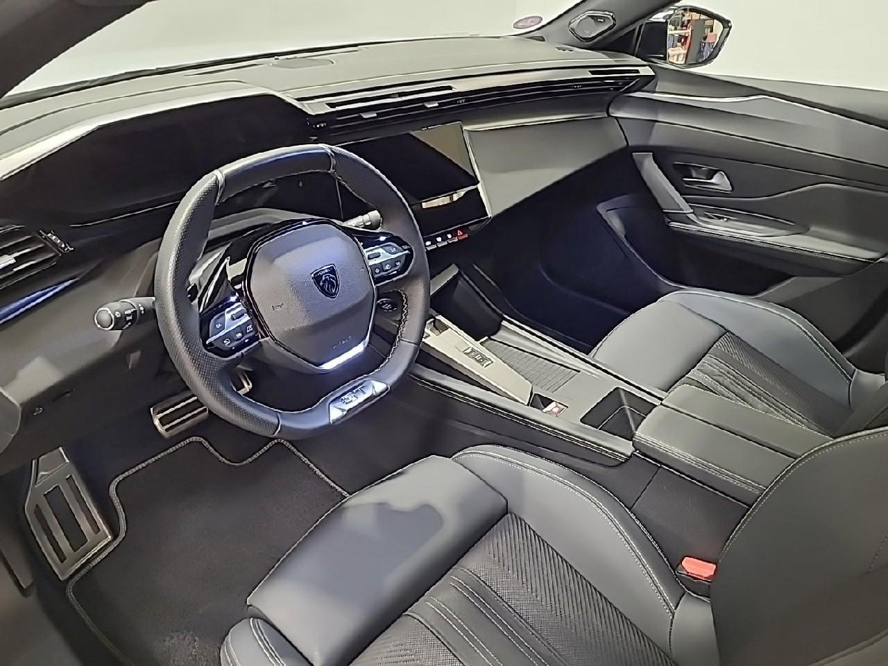 Peugeot 408 hybrid 136 e-dcs6 gt — photo 9