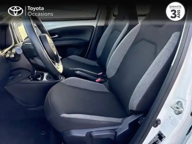 Toyota Aygo X 1.0 vvt-i 72ch dynamic my23 — photo 10