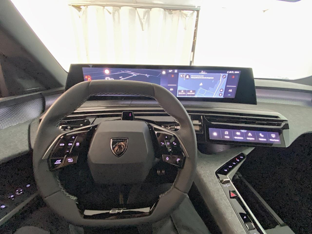 Peugeot 3008 hybrid 145 e-dcs6 gt — photo 12