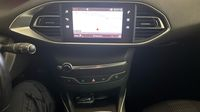 Peugeot 308 1.2 PureTech 130ch E6.3 S&S Allure — photo 19