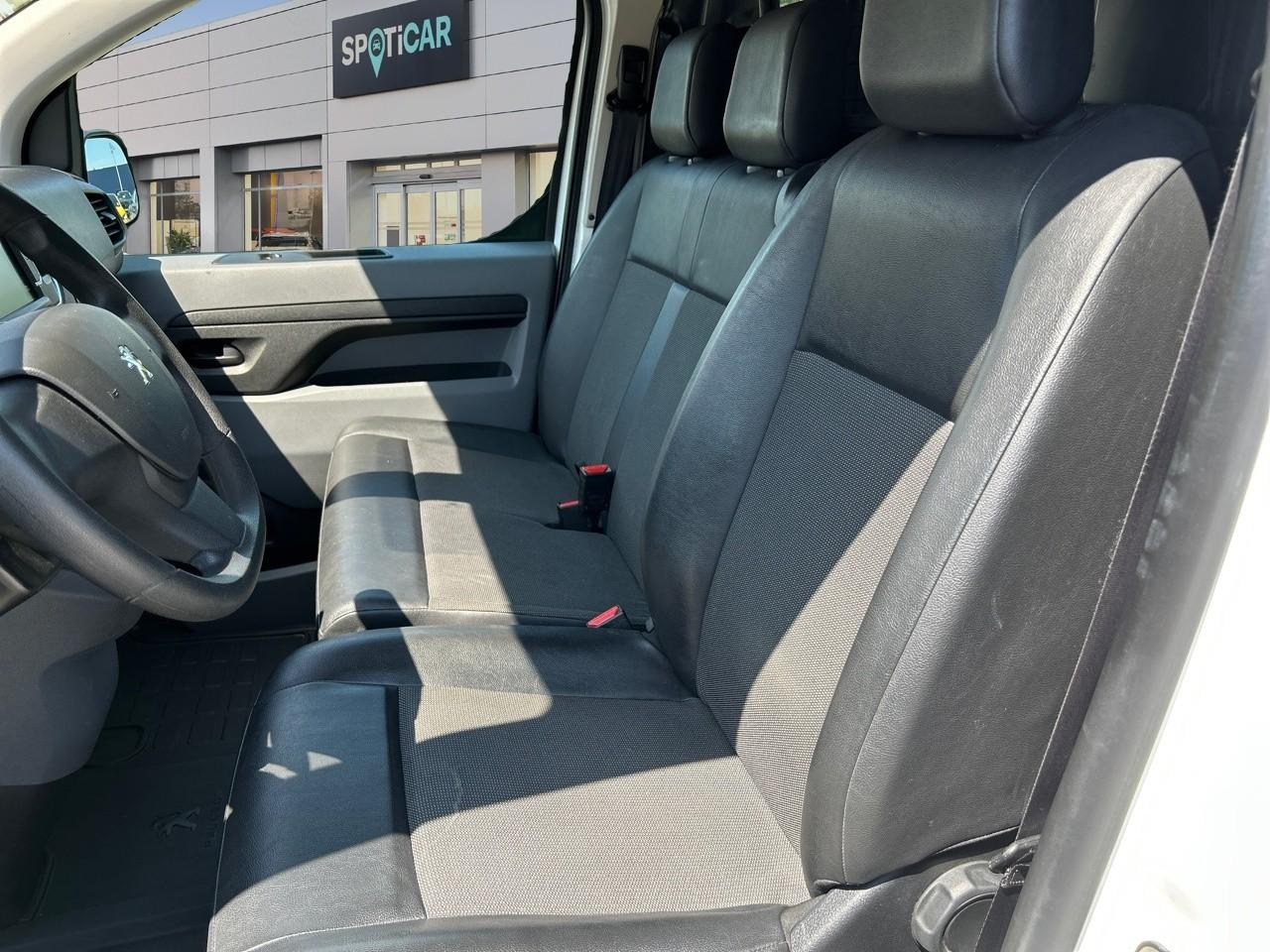 Peugeot Expert standard 2.0 bluehdi 180ch s&s asphalt eat8 — photo 9