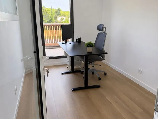 Bureau en coworking à louer - Canal du midi
