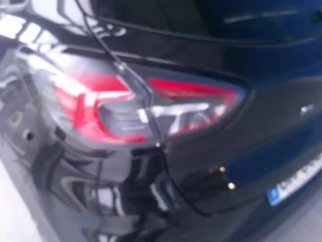 Ford Puma 1.0 flexifuel 125ch s&amp;s mhev e85 titanium — photo 4
