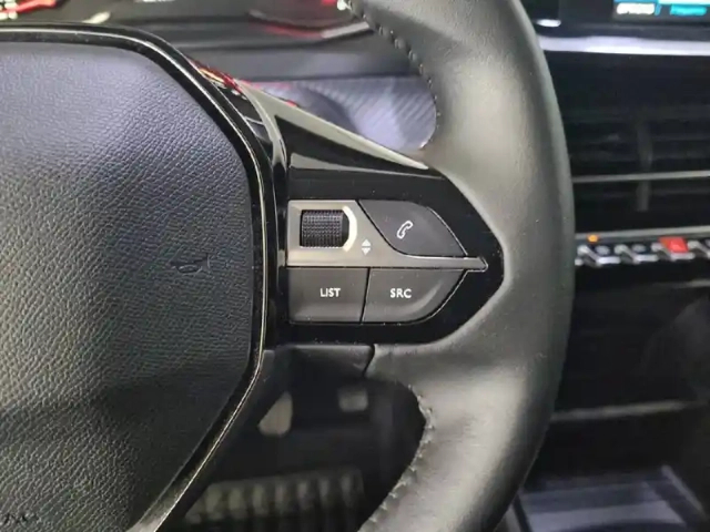 Peugeot 208 puretech 75 s&amp;s bvm5 — photo 76