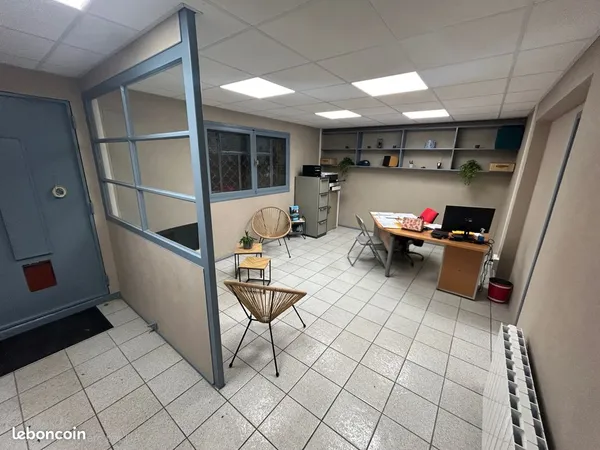 Bâtiment artisan