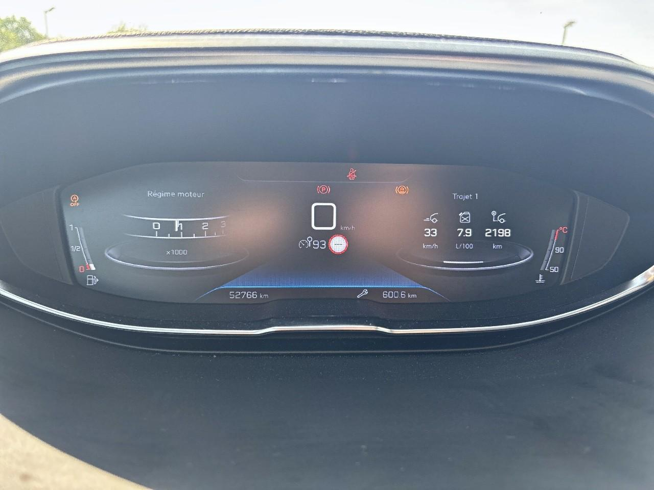 Peugeot 5008 puretech 130ch s&s bvm6 active — photo 13