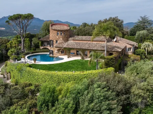 EXCLUSIVITE Mandelieu-la-Napoule - Minelle - Propriété vue mer
