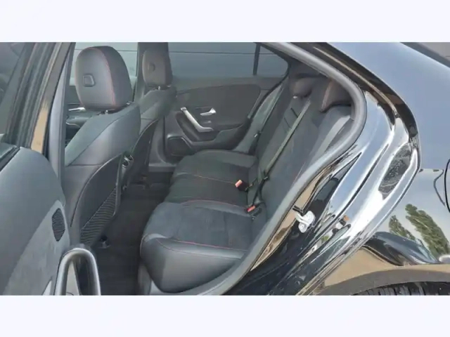 Mercedes Classe A 250 e hybrid eq berline amg li — photo 18