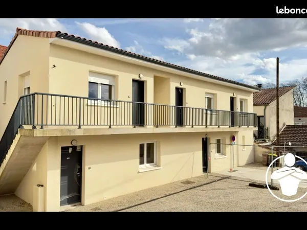 Studio 1 pièce 25 m²