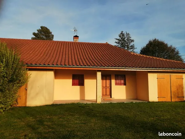 Charmante maison de campagne de 74M2 avec dépendance de 49 m2 sur beau terrain de 1175 m2 à 1h15 de 