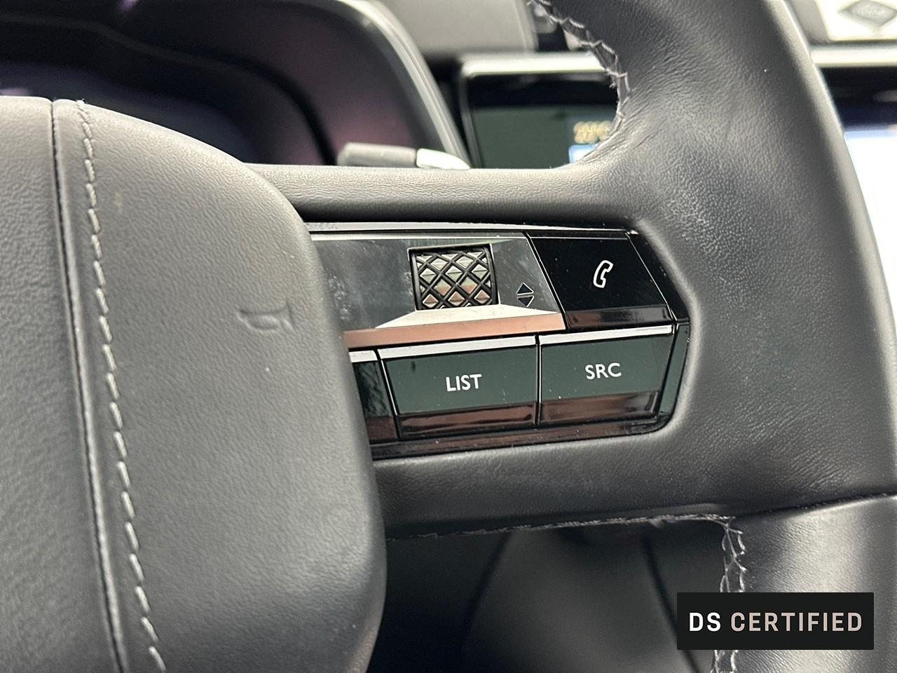 Ds Ds 7 crossback hybride rechargeable e-tense 300 eat8 4x4 rivoli — photo 20