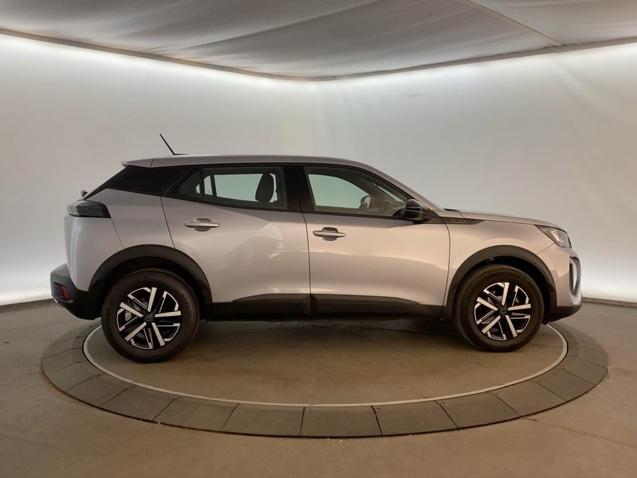 Peugeot 2008 hybrid 145 ch e-dcs6 style — photo 4