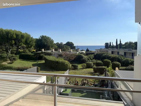 Studio 1 pièce 23 m²