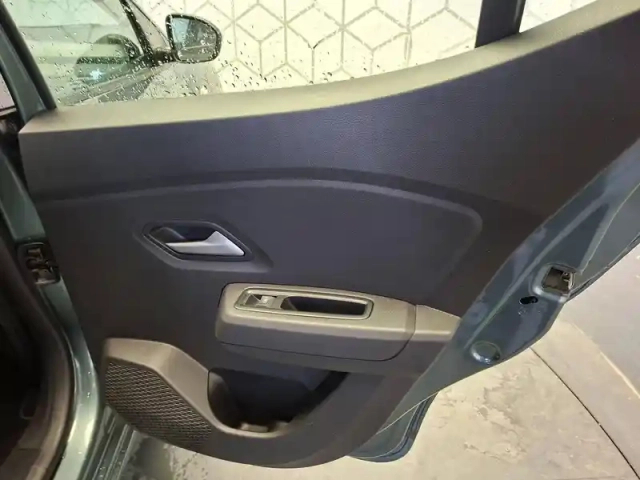 Dacia Sandero tce 90 gsr2 — photo 32