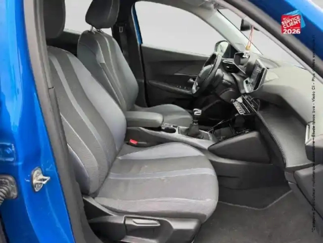 Peugeot 2008 1.2 puretech 100ch s&amp;s allure 5cv — photo 5
