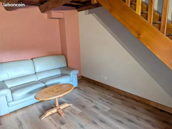 Location Appartement T2 Duplex - 35 m² avec charme et confort à Arvieux (05350)