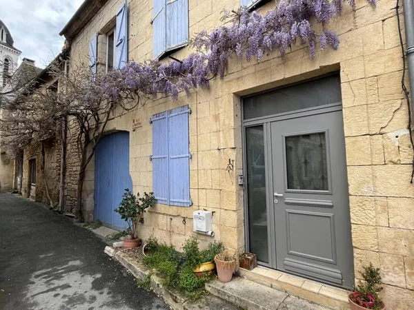 Maison 5 pièces 230 m²
