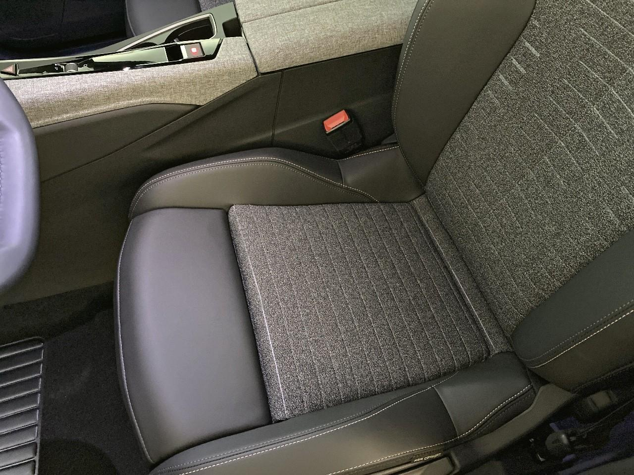 Peugeot 5008 hybrid 145 ch e-dcs6 allure — photo 9