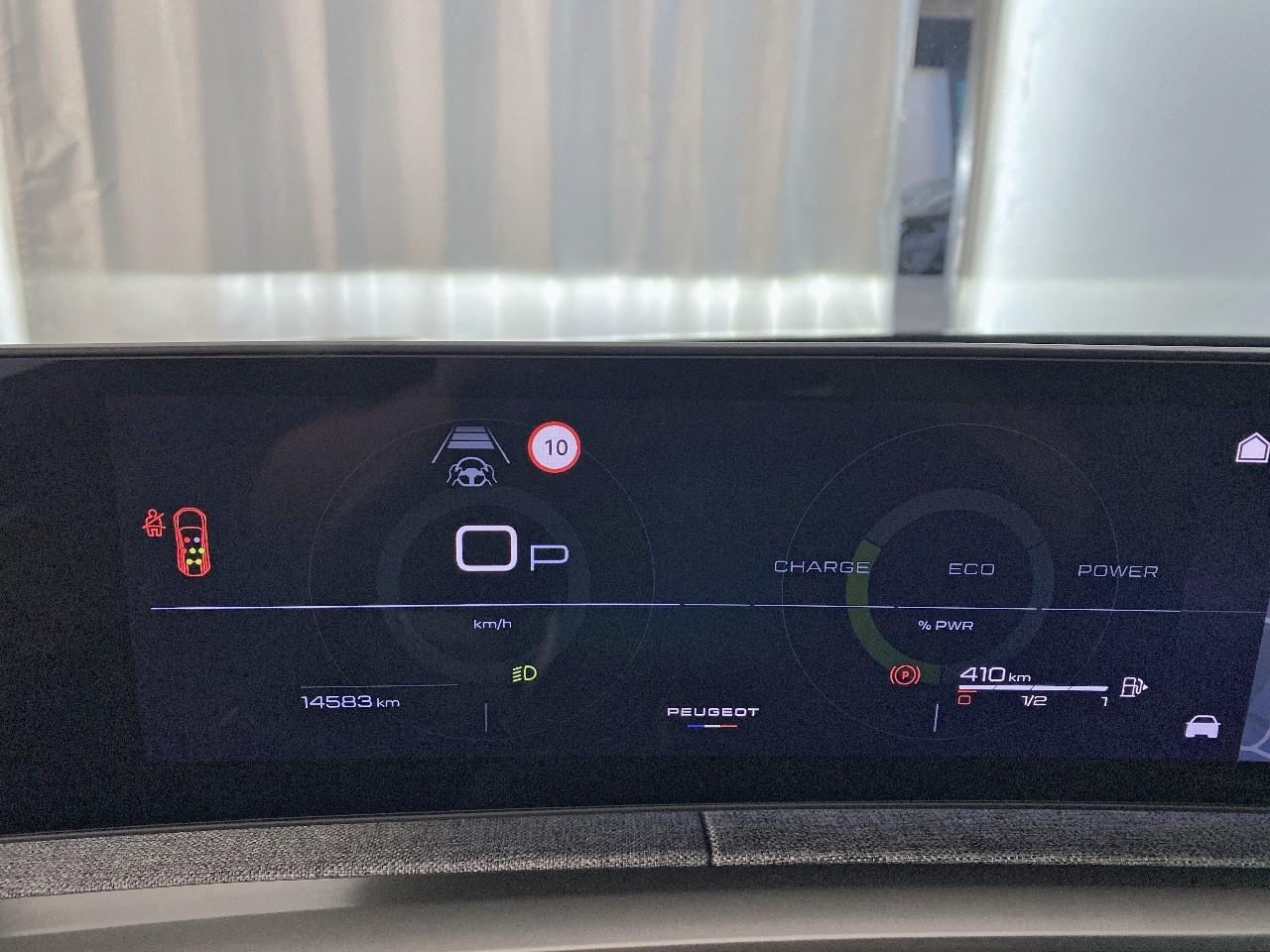 Peugeot 5008 hybrid 145 ch e-dcs6 gt — photo 13