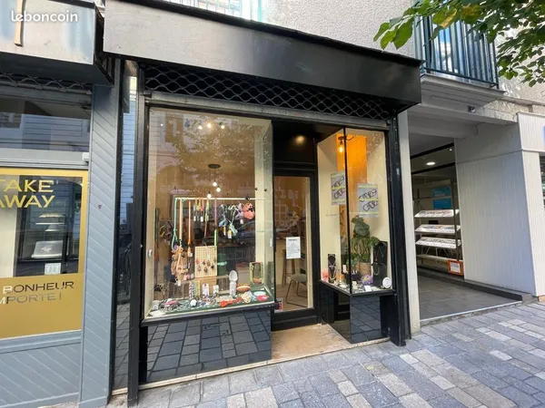 Local 25 m² Pau