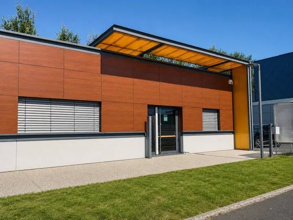 Bureaux 741 m²