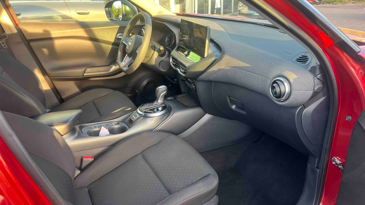 Nissan Juke HYBRID 143 — photo 22
