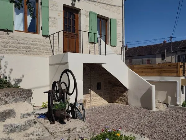 Maison 3 ch - jardin - cave voûtée