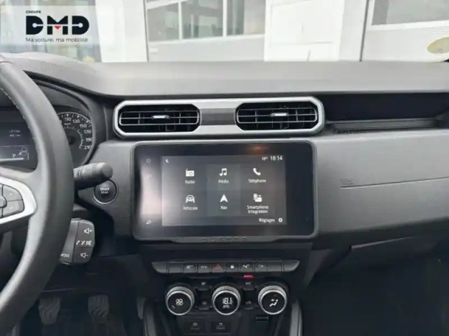Dacia Duster 1.5 blue dci 115ch  journey + 4x2 — photo 6
