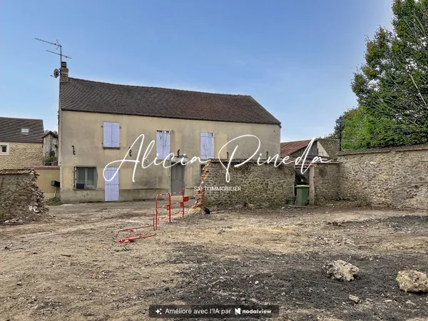 CRESPIÈRES - HAMEAU DES FLAMBERTINS - TERRAIN CONSTRUCTIBLE DE 1 303 M²
