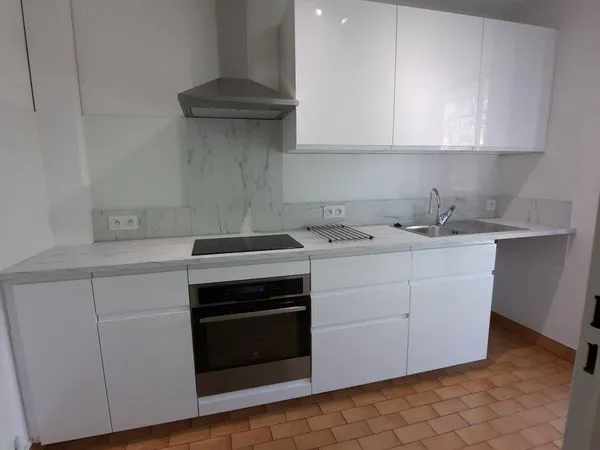 Agréable 2 pièces 50 m2 avec jardin privatif 29 m2