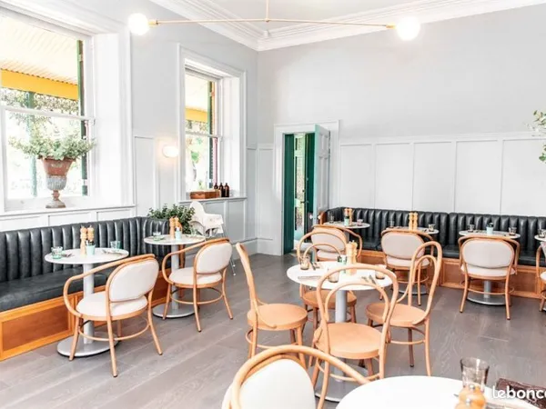 Bar, restaurant 214 m² REIMS