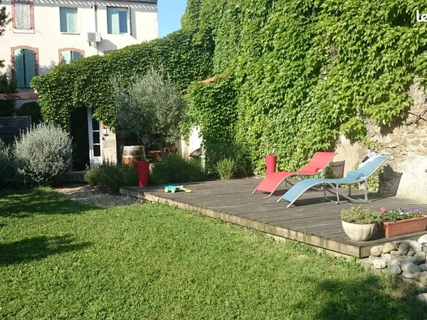 Appartement duplex T5 125 m² avec jardin et garage