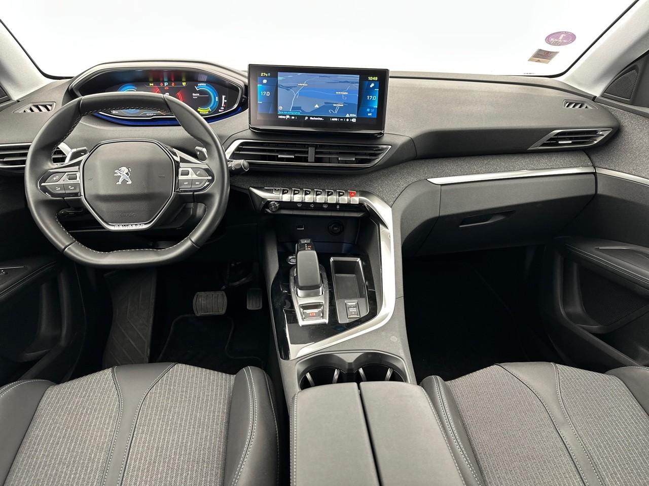 Peugeot 3008 hybrid 225 e-eat8 allure pack — photo 11