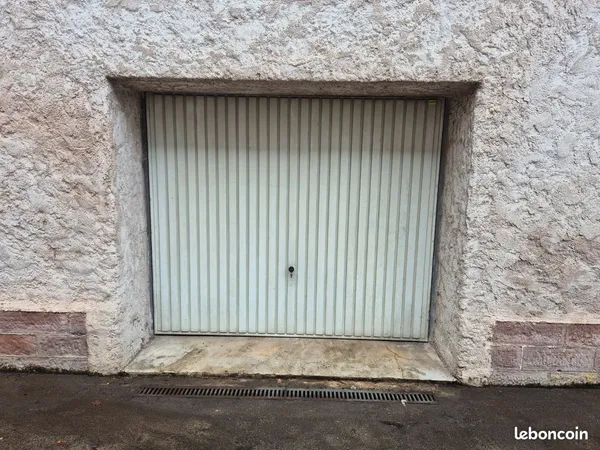 Garage à vendre à epinal