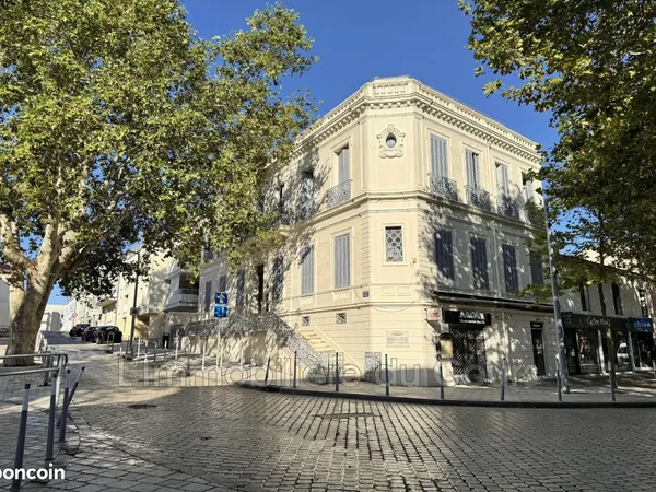 Local 65 m² Martigues