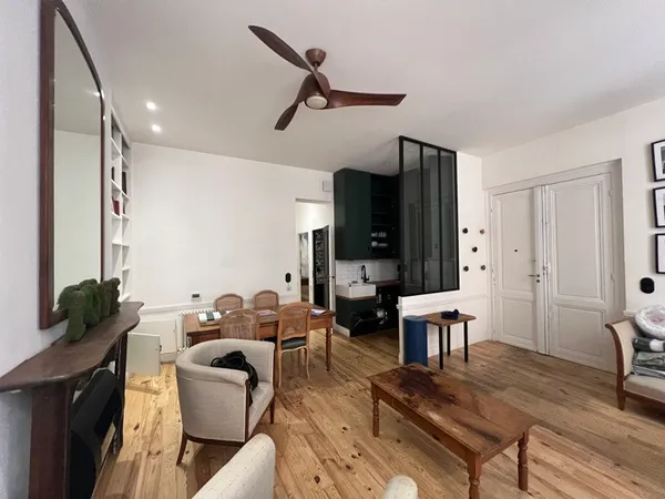 Appartement 1 pièce 57 m²