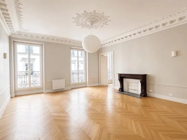 Appartement 6 pièces 156 m²
