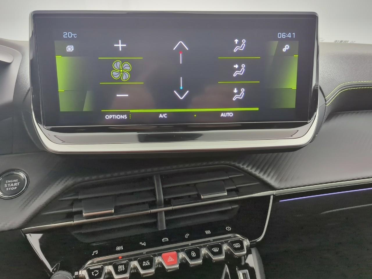 Peugeot 208 puretech 100 s&s eat8 gt — photo 18