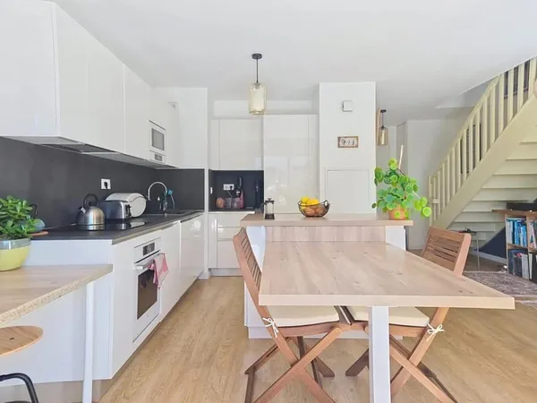 Maison moderne 4 pièces, Saubion 2024